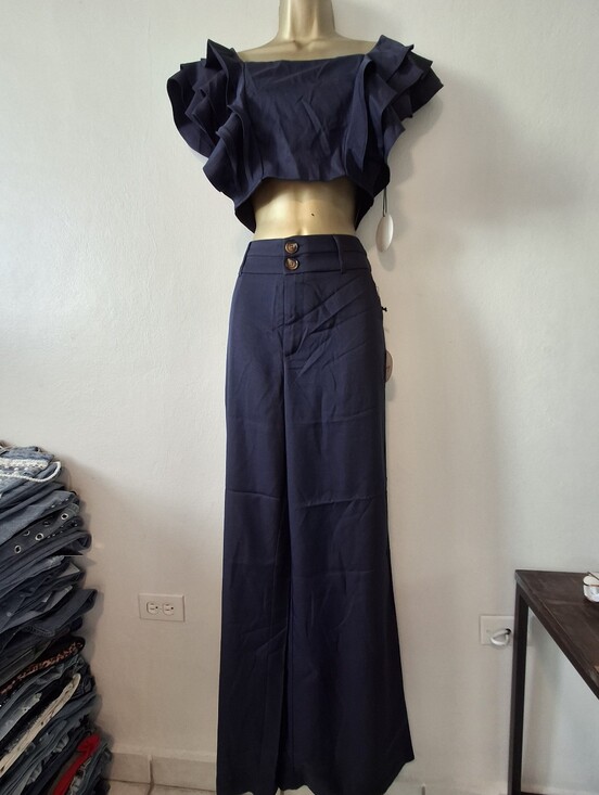 Pants - High-Waist Wide-Leg Pants in Navy